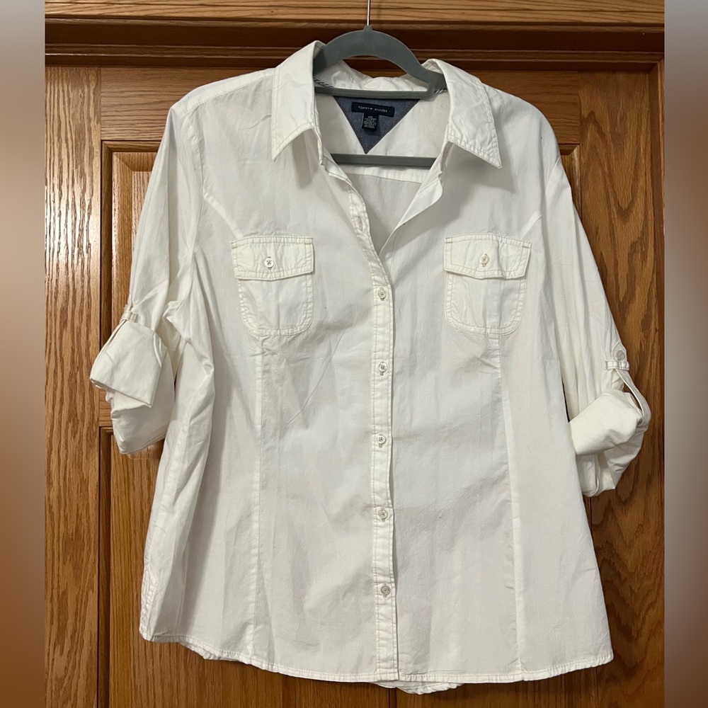 Tommy Hilfiger, XXL white 3/4 sleeve blouse, never worn.